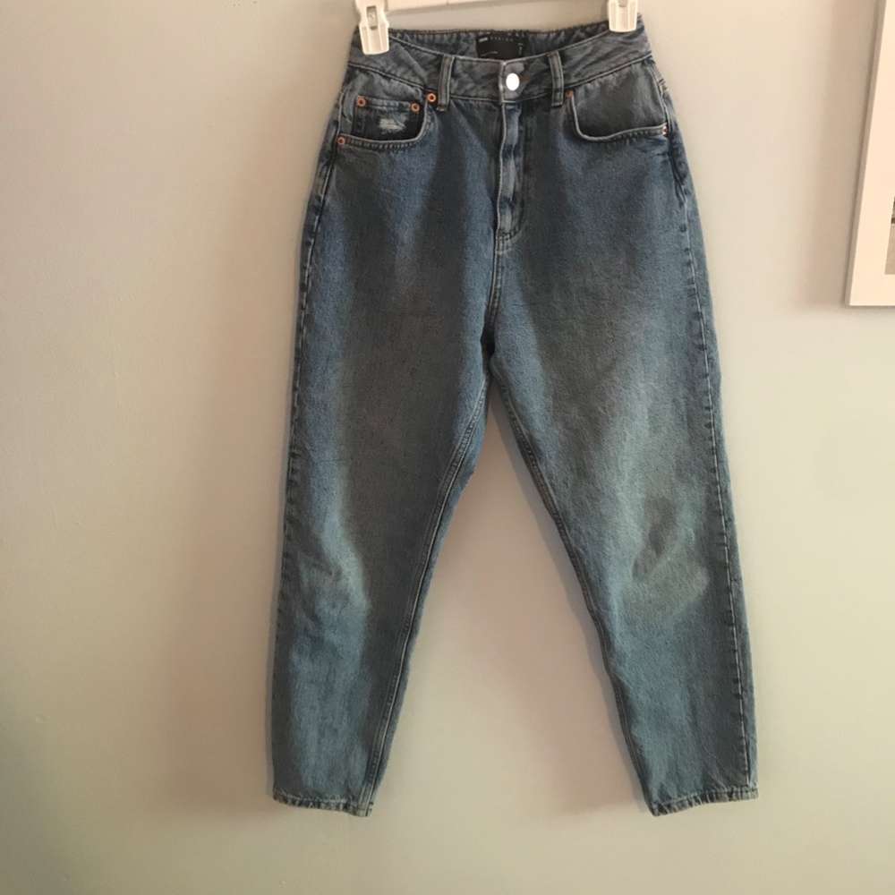 High Waisted Loose Taper Jeans  Size 25 - Picture 5 of 6